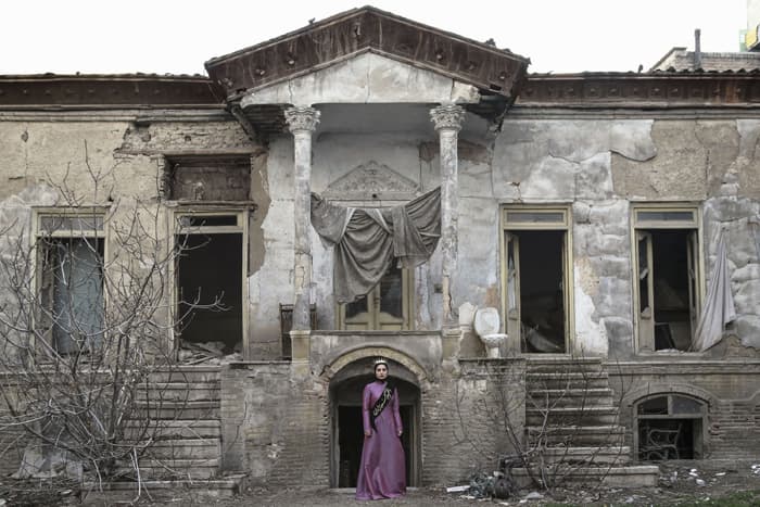 Untitled, Tahmineh Monzavi