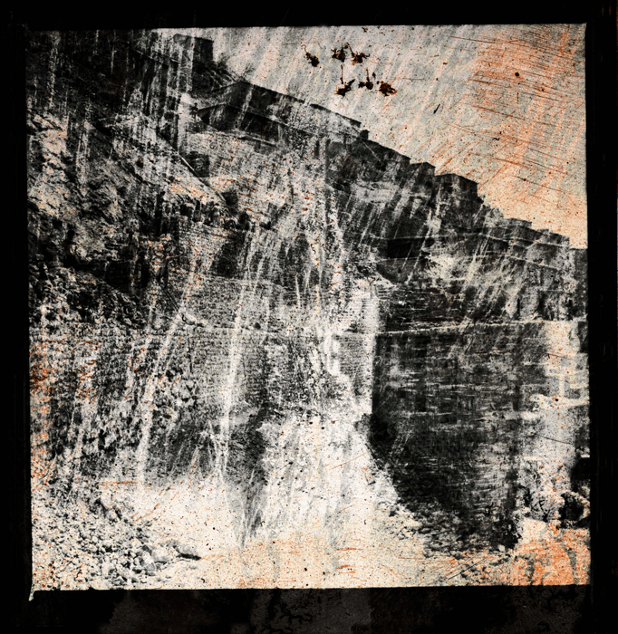 Untitled, Hawar Amini