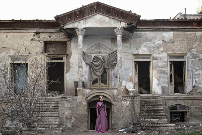 Untitled, Tahmineh Monzavi