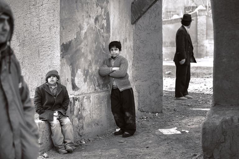 Untitled, MARYAM TAKHTKESHIAN