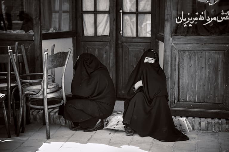 Untitled, MARYAM TAKHTKESHIAN
